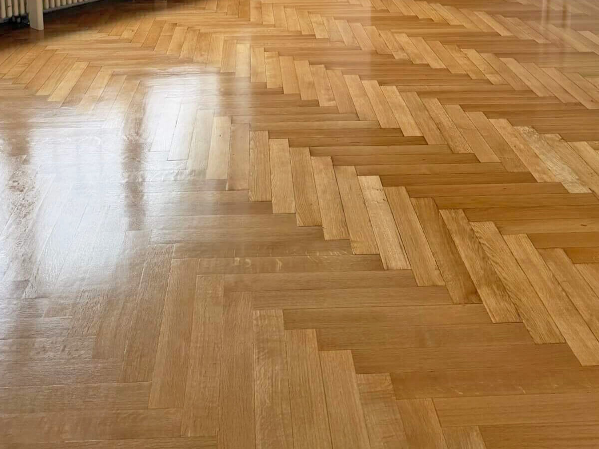 Parkett neu versiegeln und auffrischen