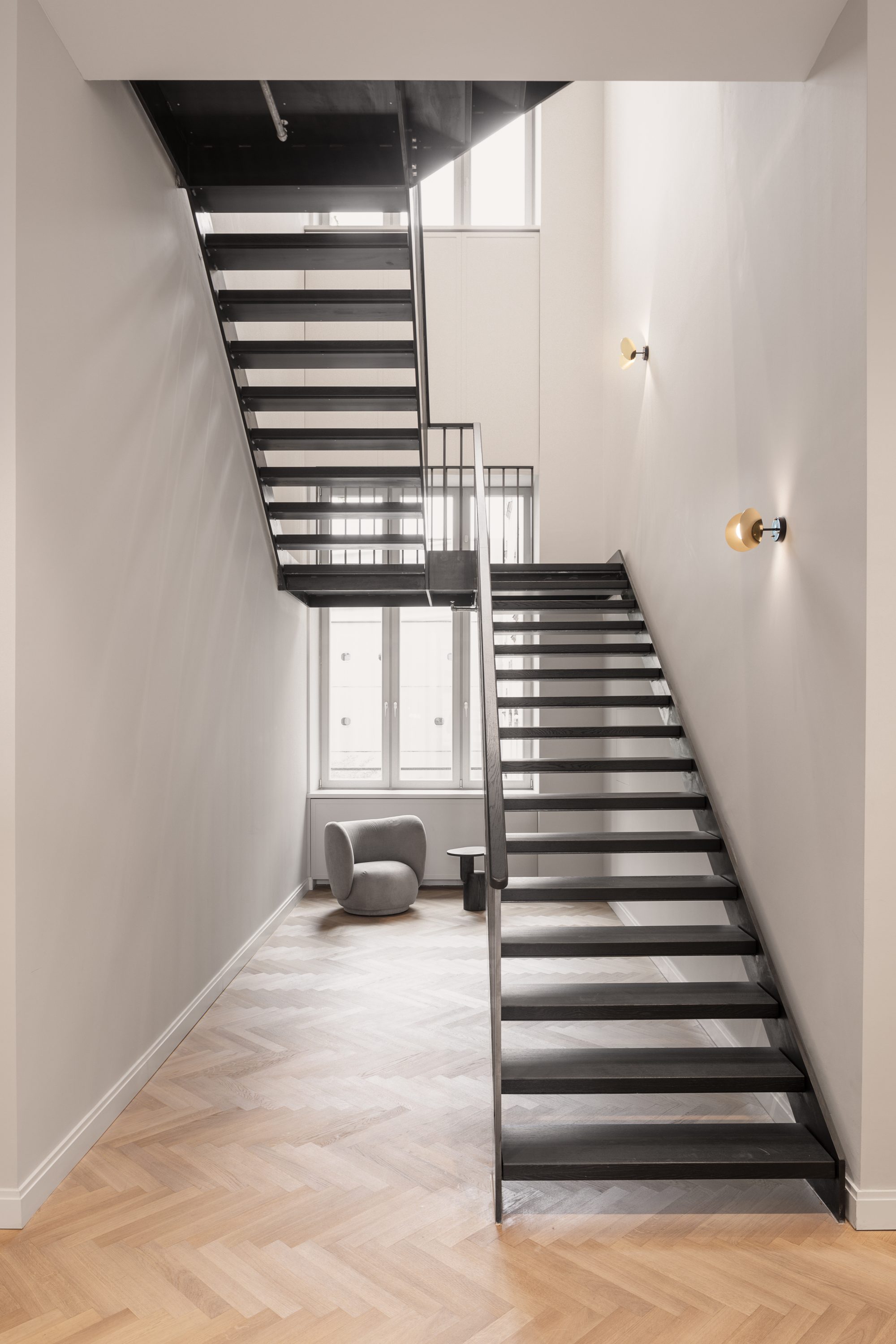 Treppe mit Bauwerk Parkett Unopark in Eiche Avorio