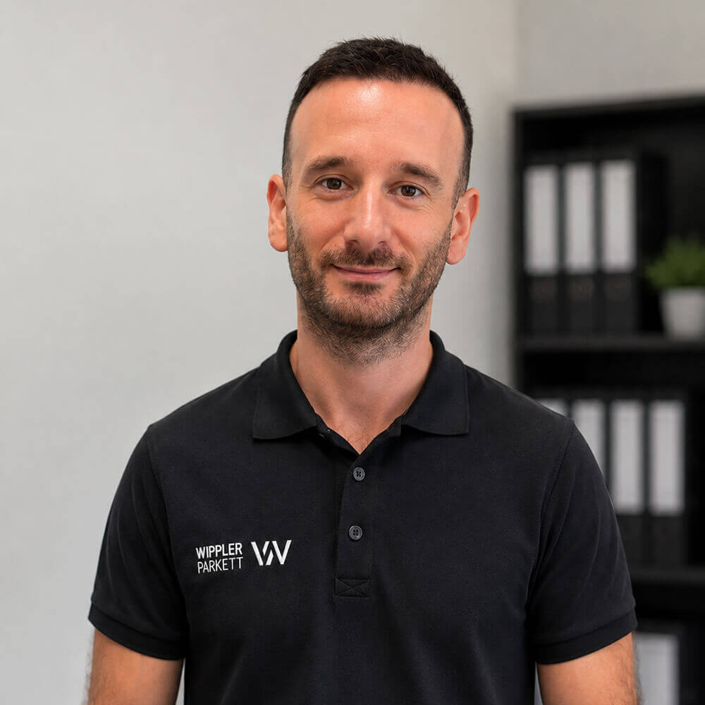Pierre, Kundenberatung und Projektkoordination bei Wippler Parkett